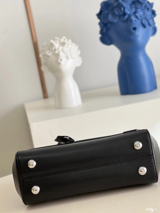 VUITTON LOUIS BB CLUNY 0817